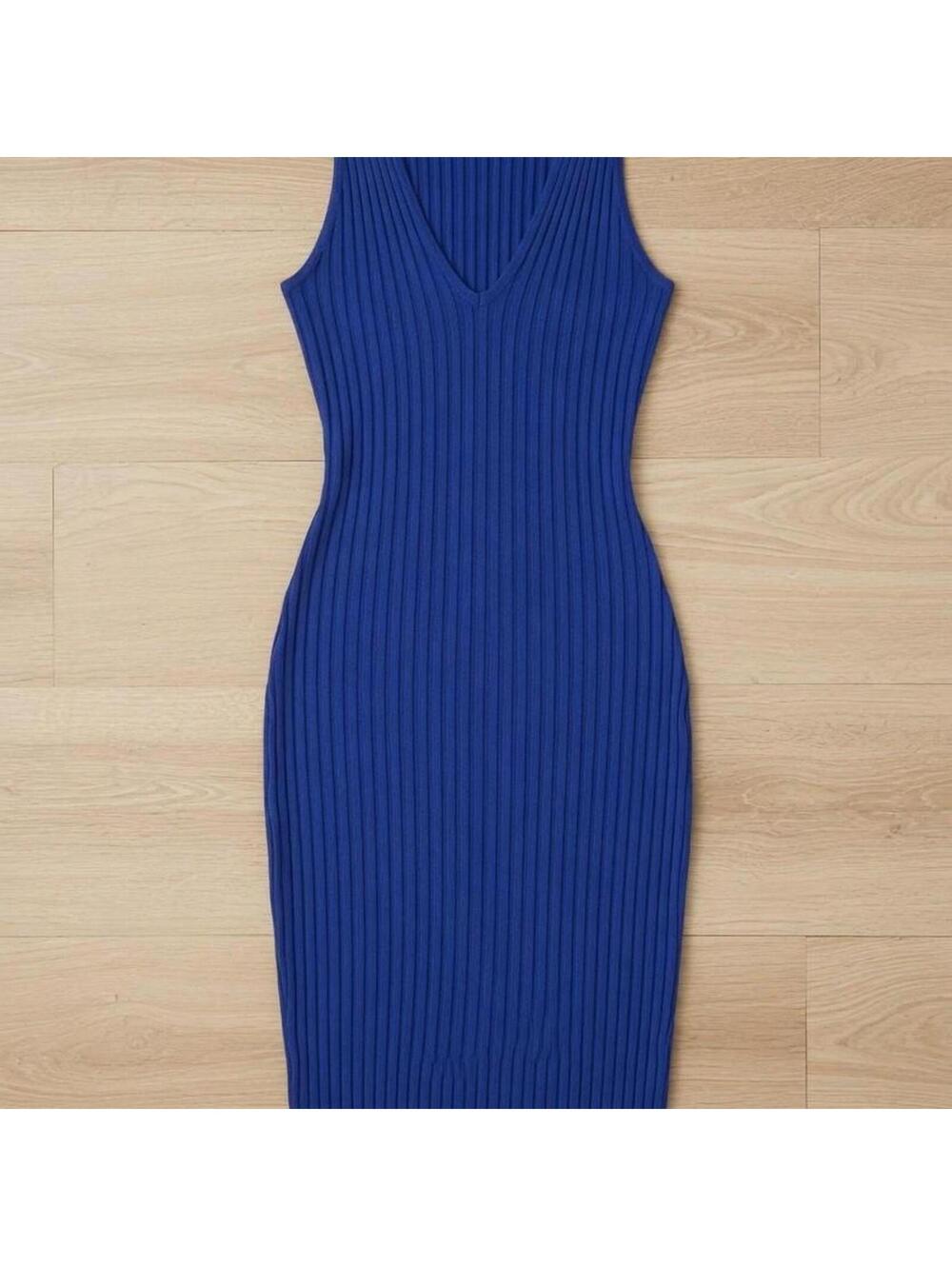 Super Cute Ribbed - Size Medium - Picture 2 of 4